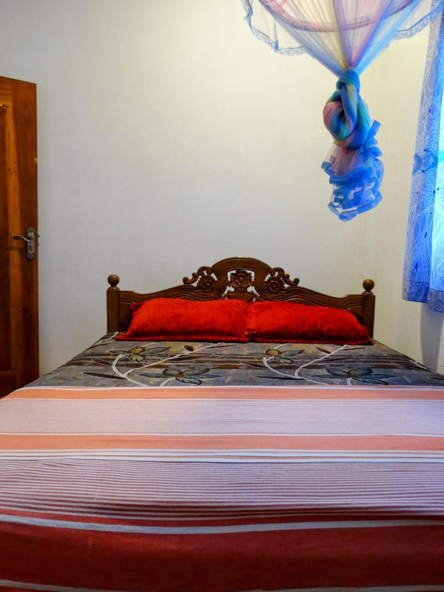 Private Beach House In มิริสซา ภายนอก รูปภาพ
