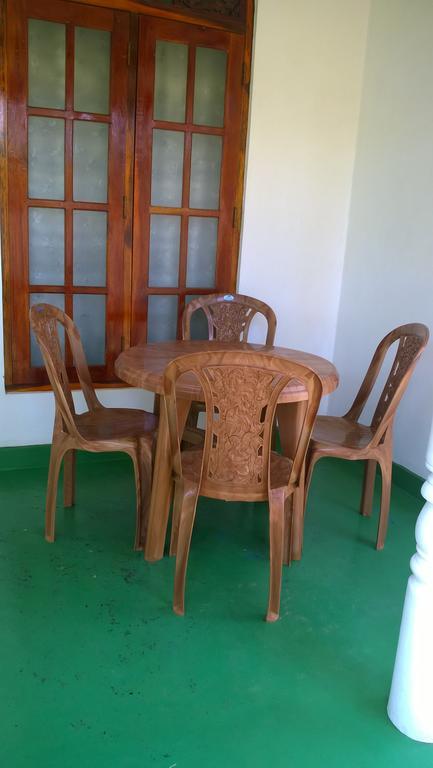 Private Beach House In มิริสซา ภายนอก รูปภาพ